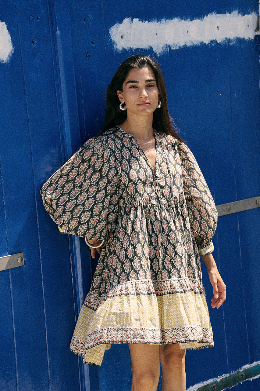 新品未使用 Daughters of India ワンピース イエロー 新品未使用 Daughters of India ワンピース イエロー Daughters of