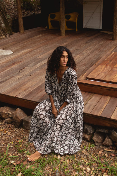 Kyra Maxi Dress ~ Pepper