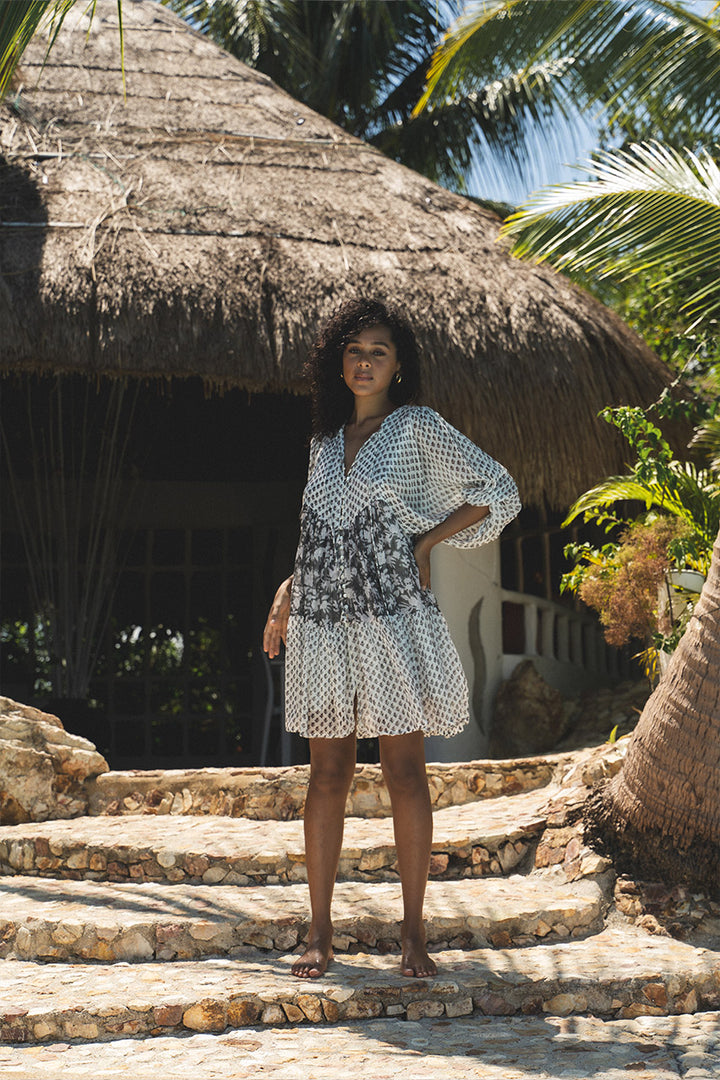 Nora Mini Dress ~ Noir